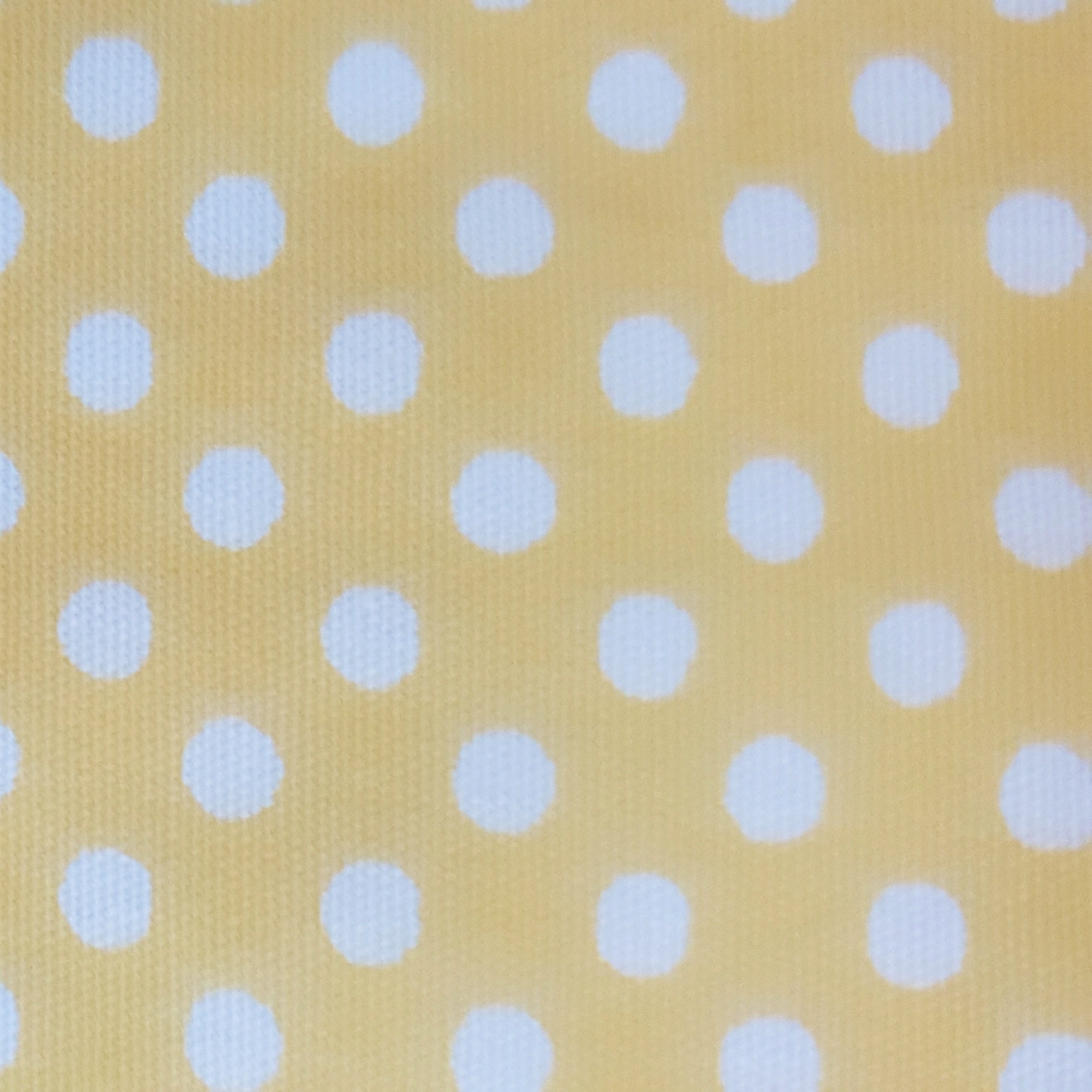 Lunares sobre Amarillo