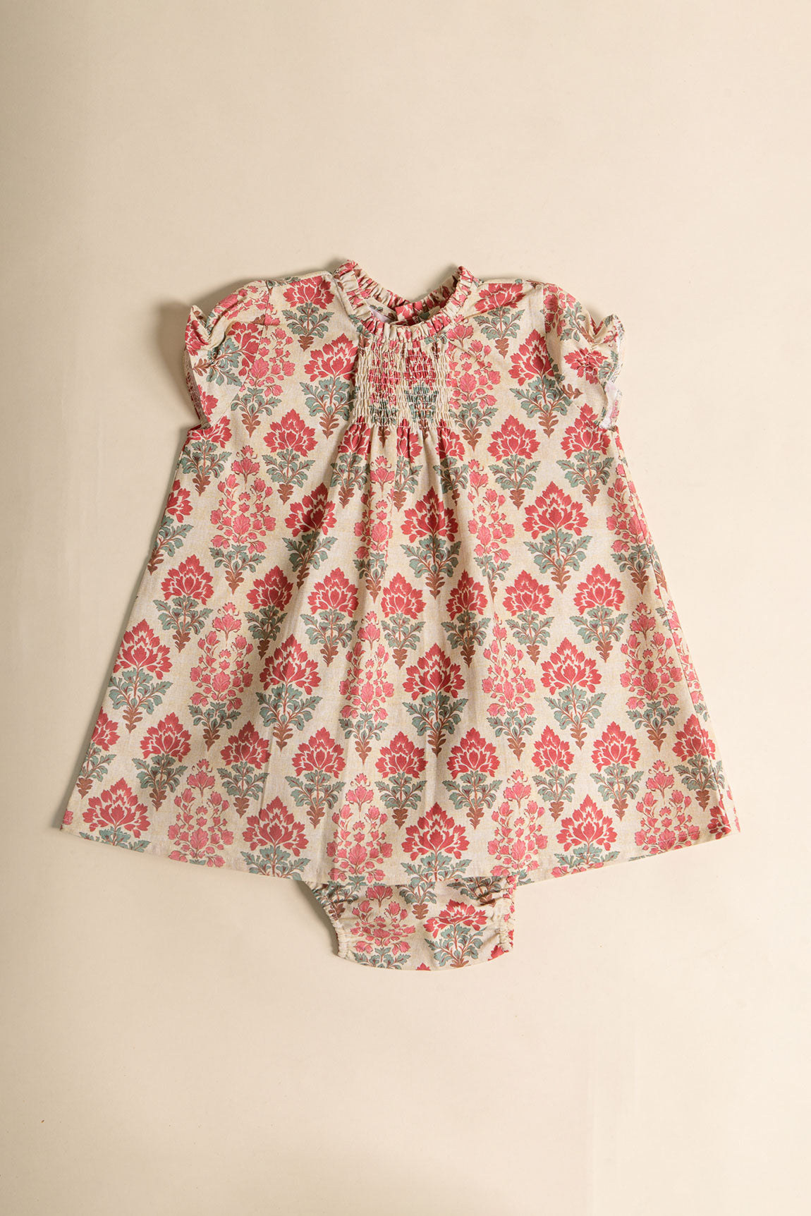 Vestido Frunces Llamas Guinda